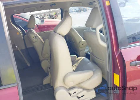 2012 Toyota Sienna Le V6 8 Passenger из США, поврежденный, VIN 5TDKK3DC5CS223659